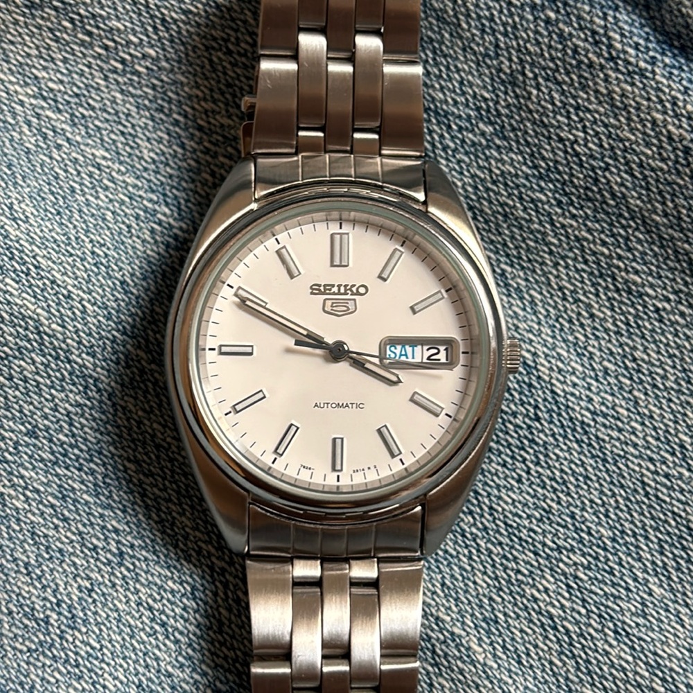 2010 seiko 5 unworn condition